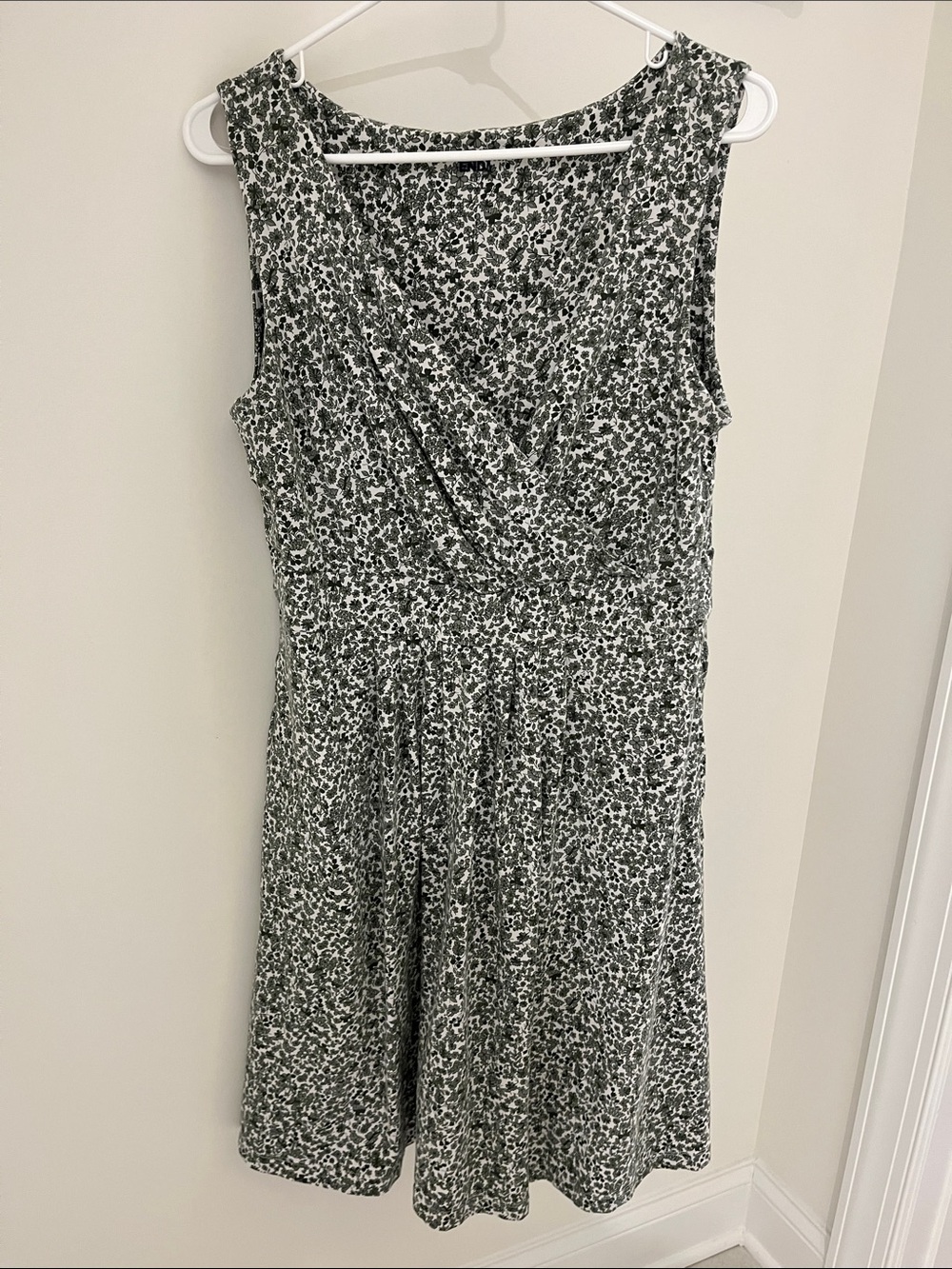 Lands End Green Floral Wrap Front Women's Dress